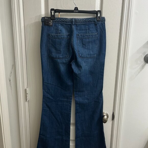 NWT GAP Original Flare Mid Rise 26 R - Picture 6 of 7